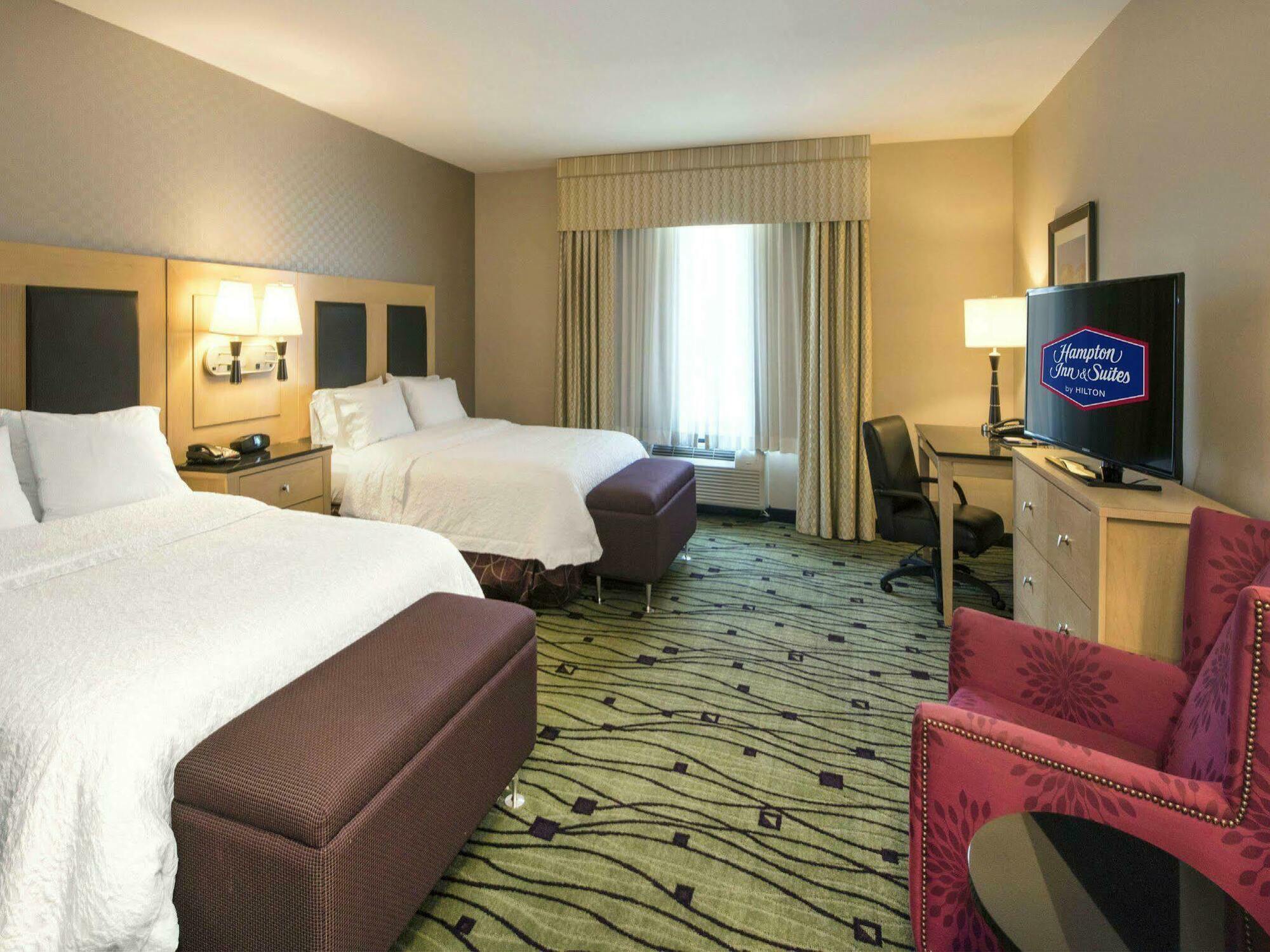ראלי Hampton Inn & Suites Crabtree מראה חיצוני תמונה