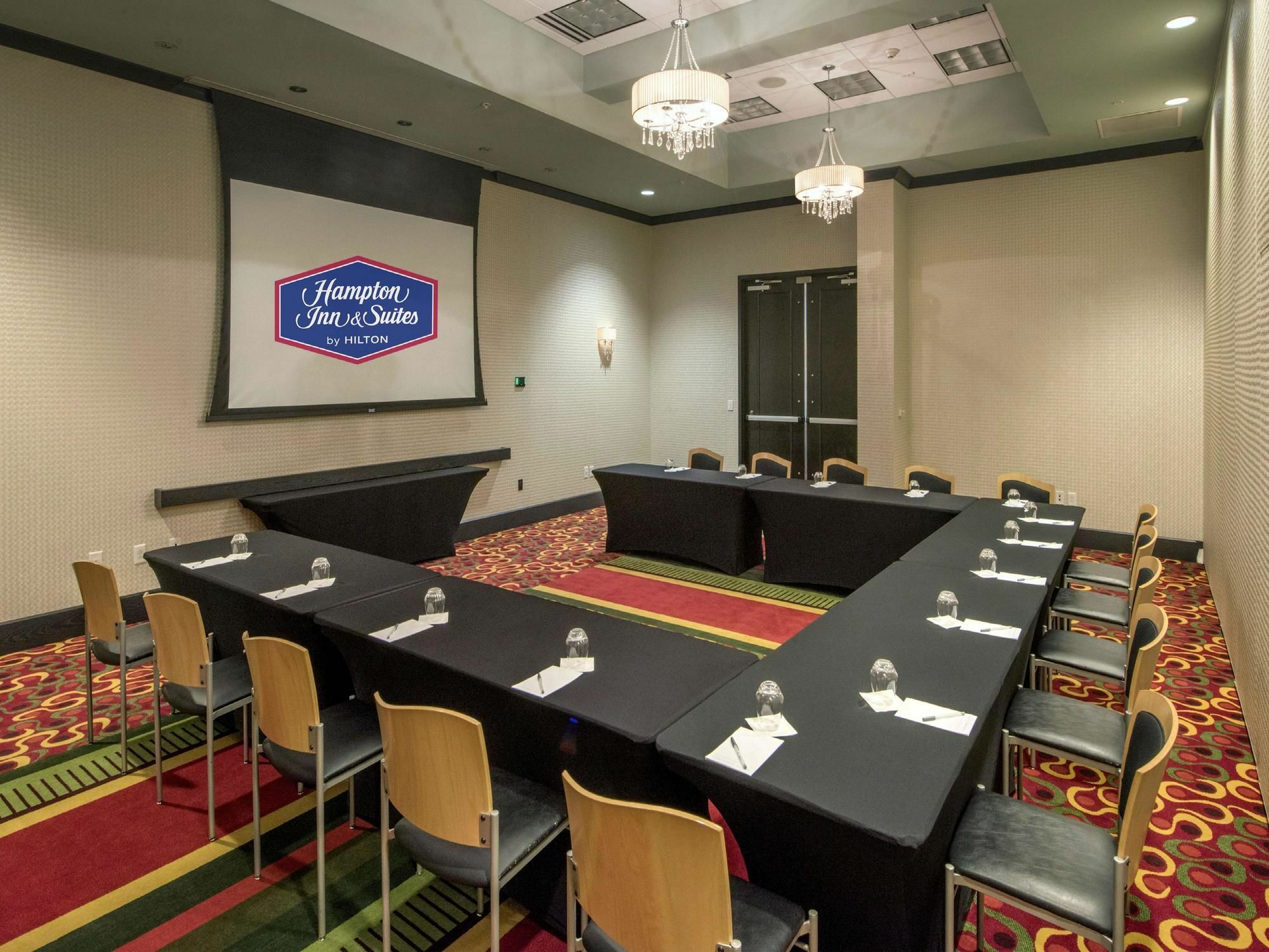 ראלי Hampton Inn & Suites Crabtree מראה חיצוני תמונה